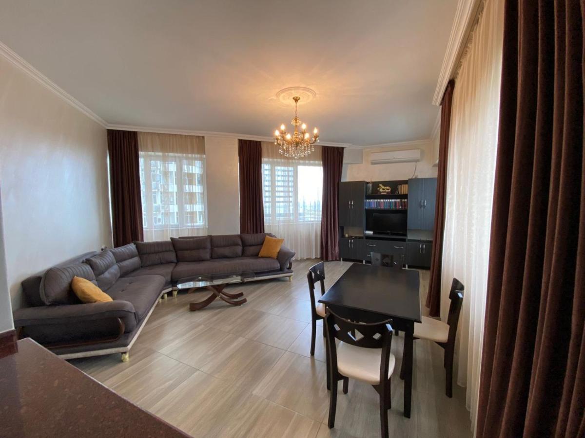 Gorgiladze Black Sea Apartment Batumi Exterior foto